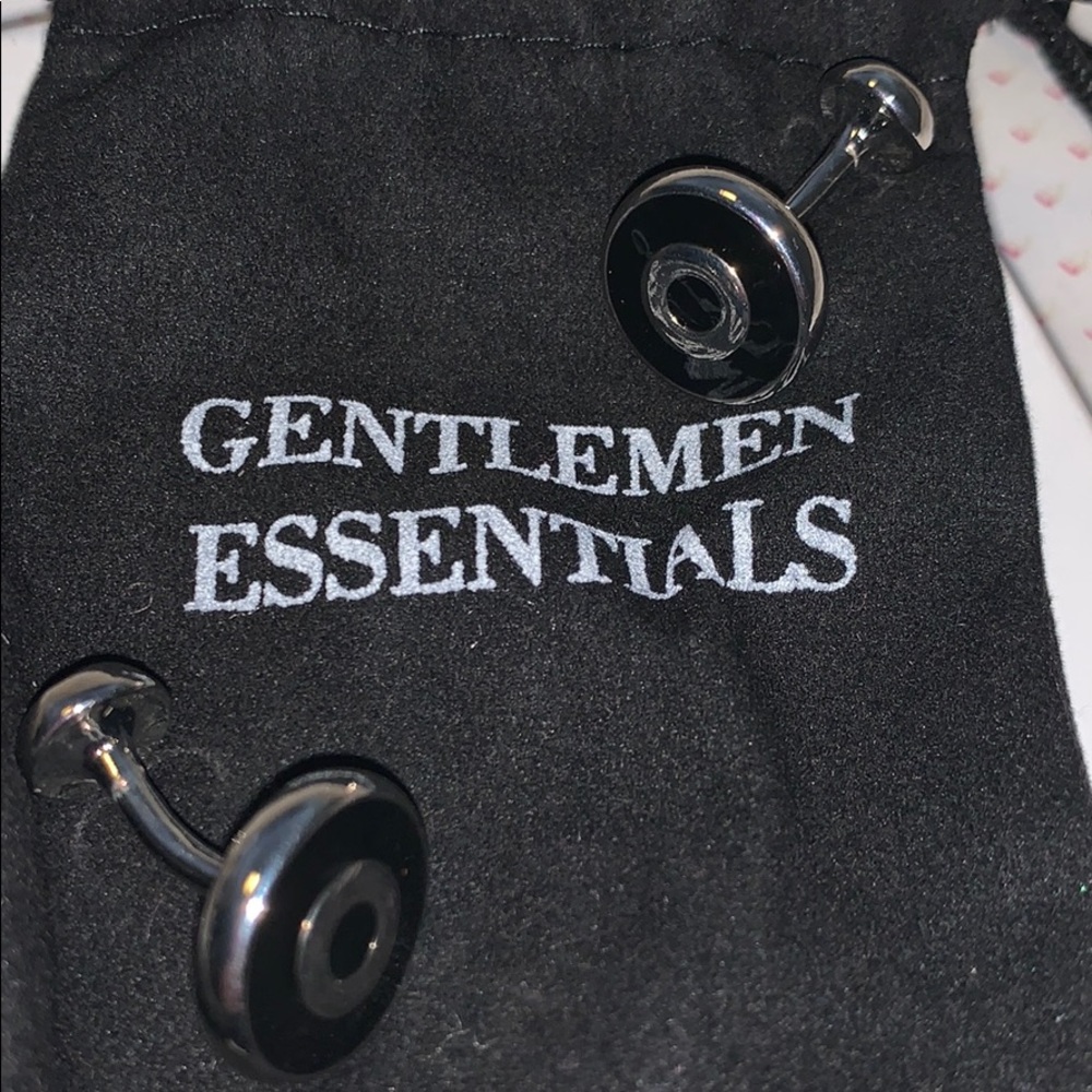 Gentleman Essential Men’s Cufflinks Black & Silver